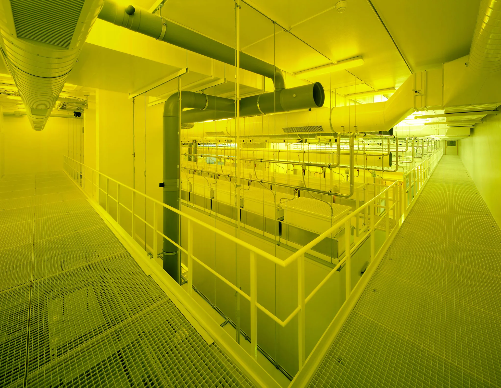Cleanroom entry